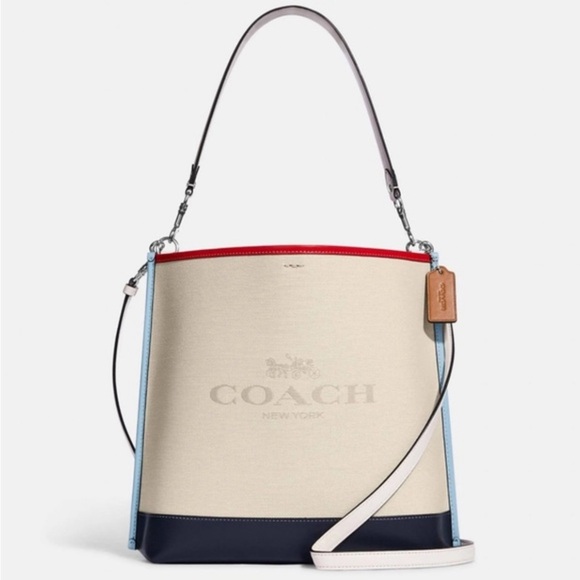 Coach Handbags - COACH NWOT Colorblock Mollie Bucket Bag!